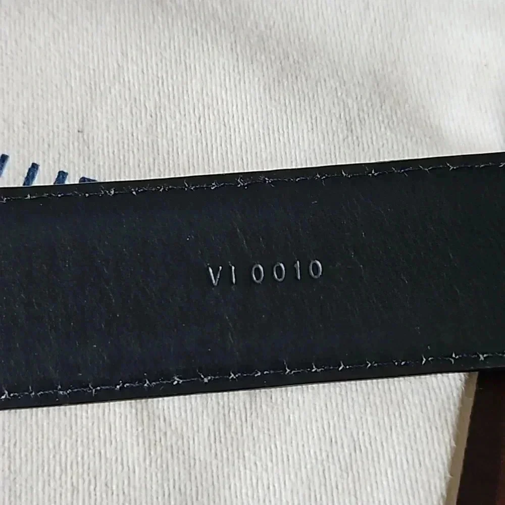 Louis Vuitton Saintulle Noir Epi Belt 104cm Fits Size 31 - 36 - Pre-owned